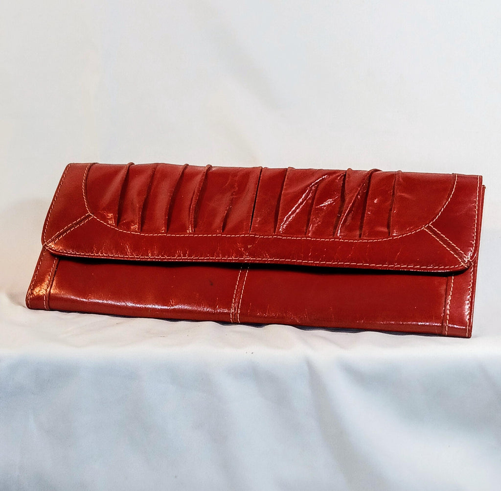 Vintage Fossil Red Leather Clutch/Handbag - Y2K Model