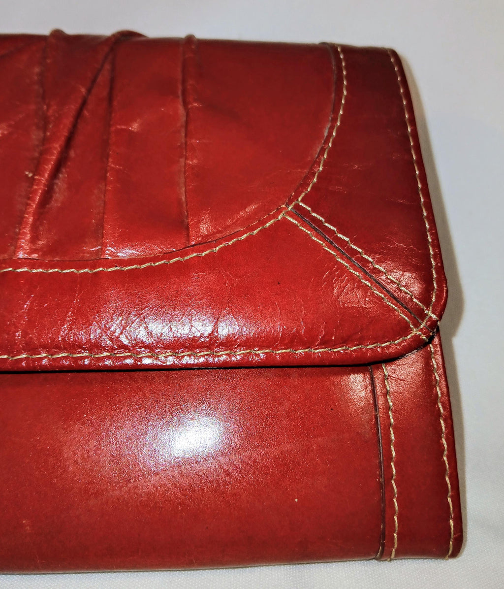 Vintage Fossil Red Leather Clutch/Handbag - Y2K Model