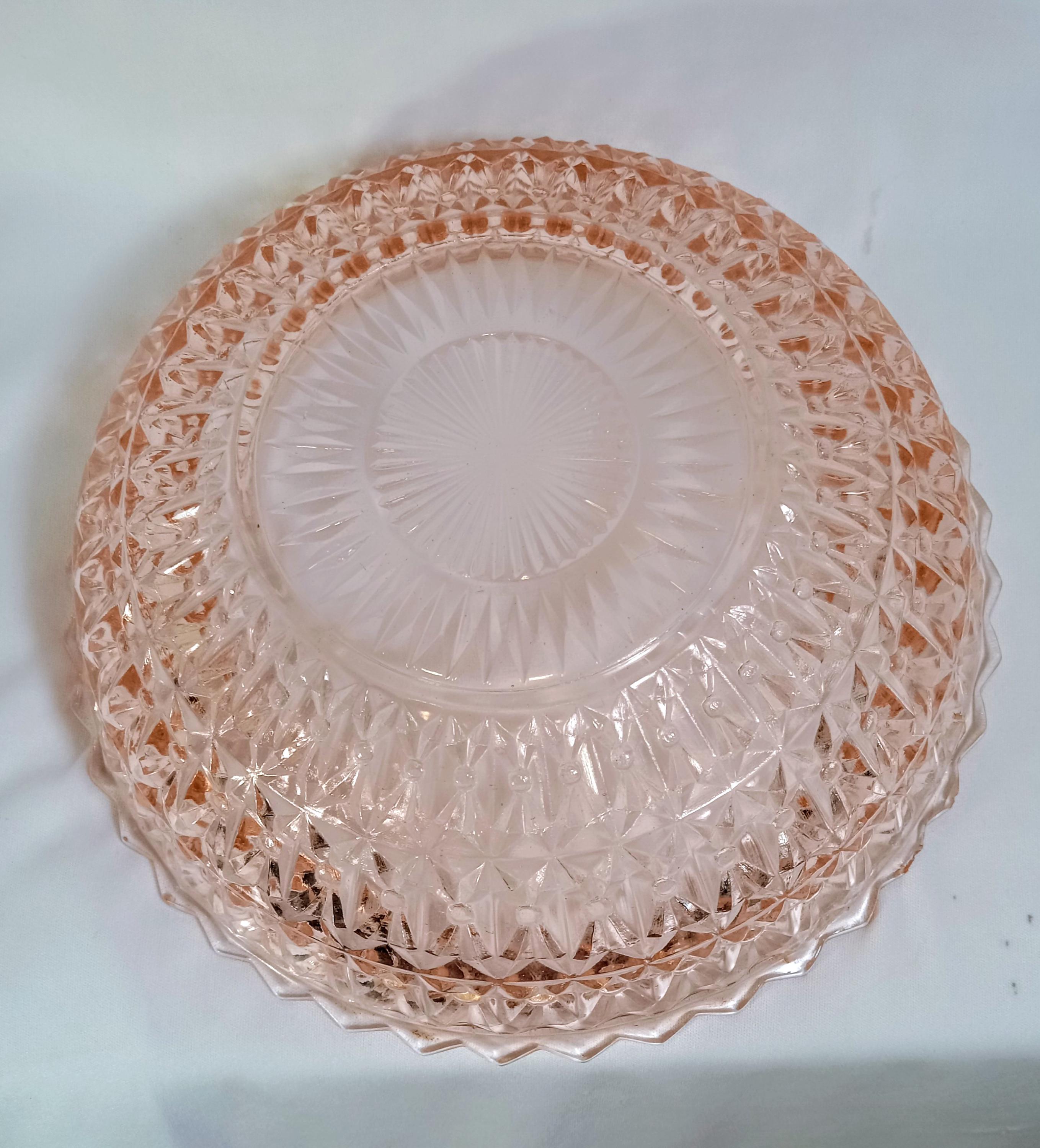 Pink Depression Glass Serving Bowl – "Holiday" Pattern