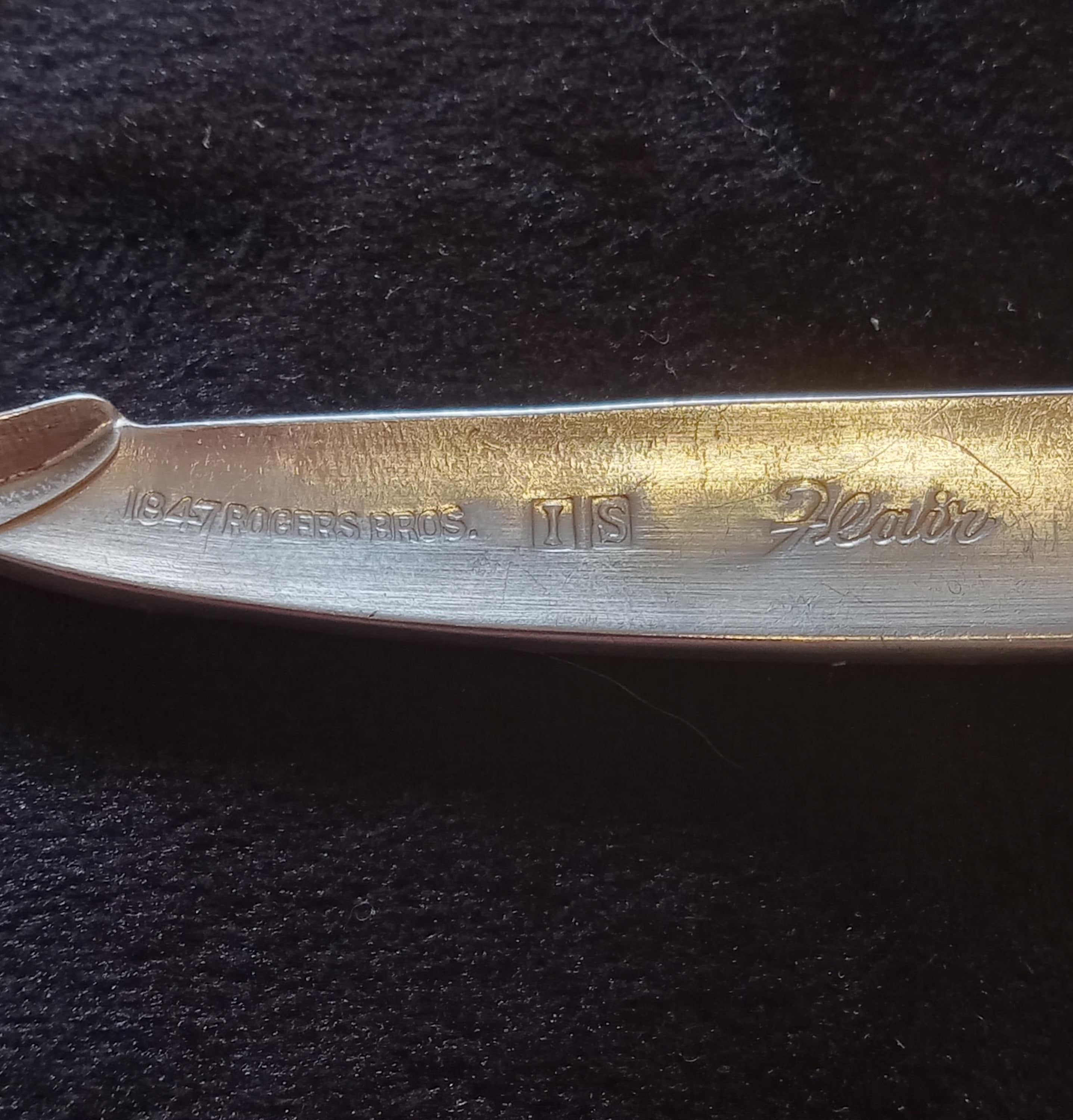 Vintage Silverware - 1847 Rogers Brothers  - 26 Piece Set