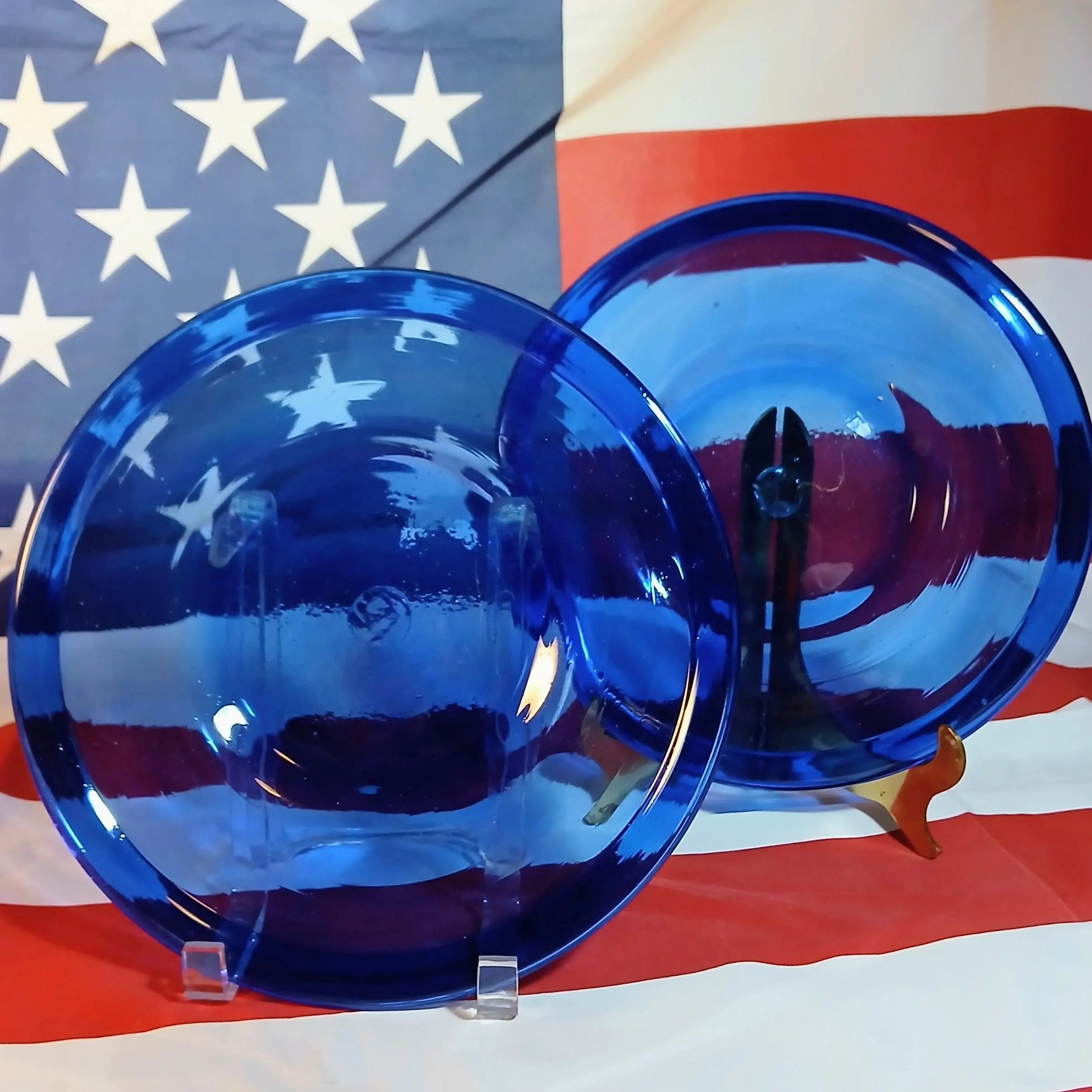 Vintage Arcoroc "Cocoon Sapphire" Dinner Plates - Set of 2